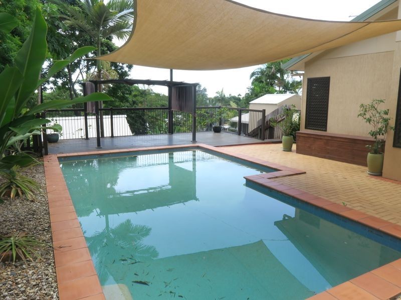 1 Primo Street, Freshwater QLD 4870