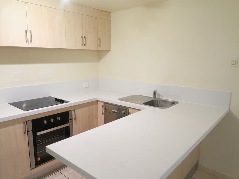 21/10-16 Digger Street, Cairns North QLD 4870