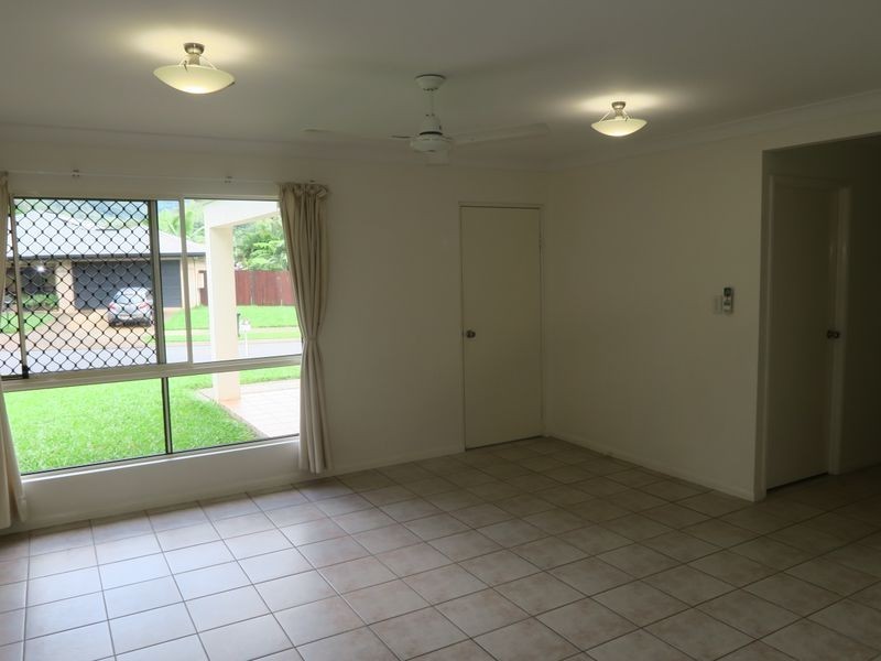 19 William Hickey Street, Redlynch QLD 4870