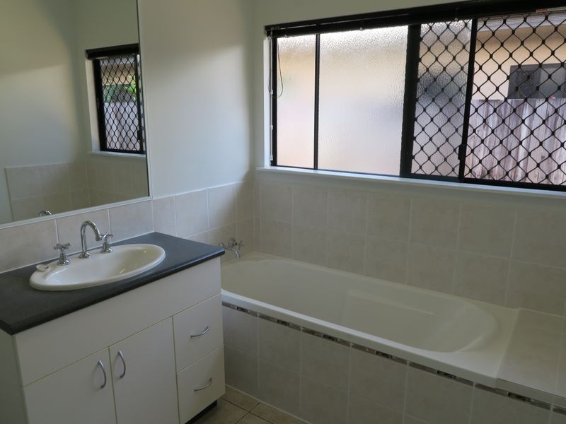 19 Cooya Street, Kewarra Beach QLD 4879