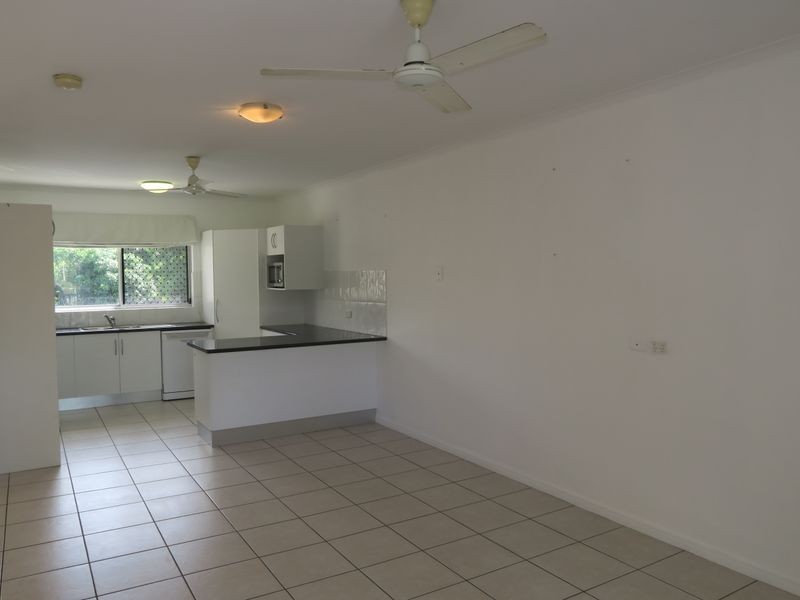 7/306 Pease Street, Edge Hill QLD 4870