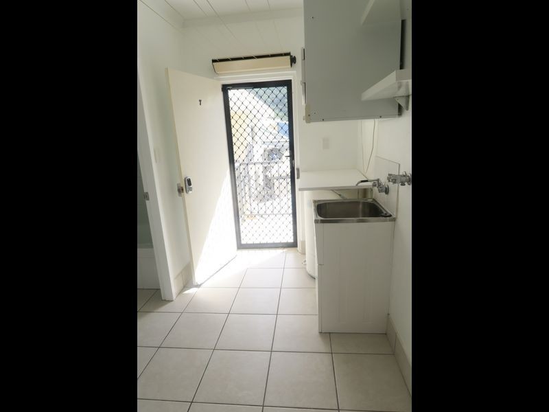 7/306 Pease Street, Edge Hill QLD 4870