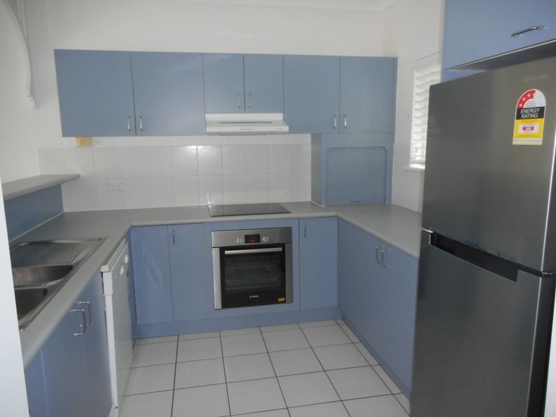 4/152 McLeod Street, Cairns North QLD 4870