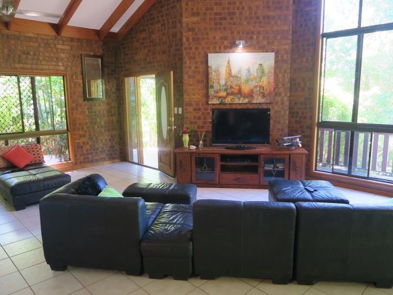 2 Cycas Close, Kamerunga QLD 4870
