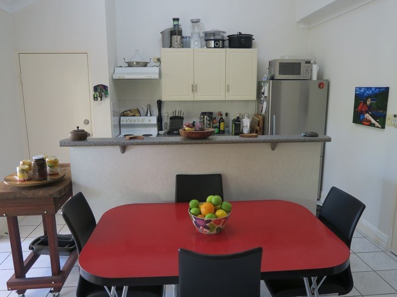 9/11 Springfield Crescent, Manoora QLD 4870