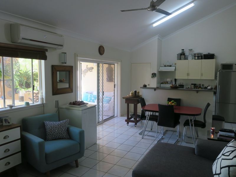 9/11 Springfield Crescent, Manoora QLD 4870