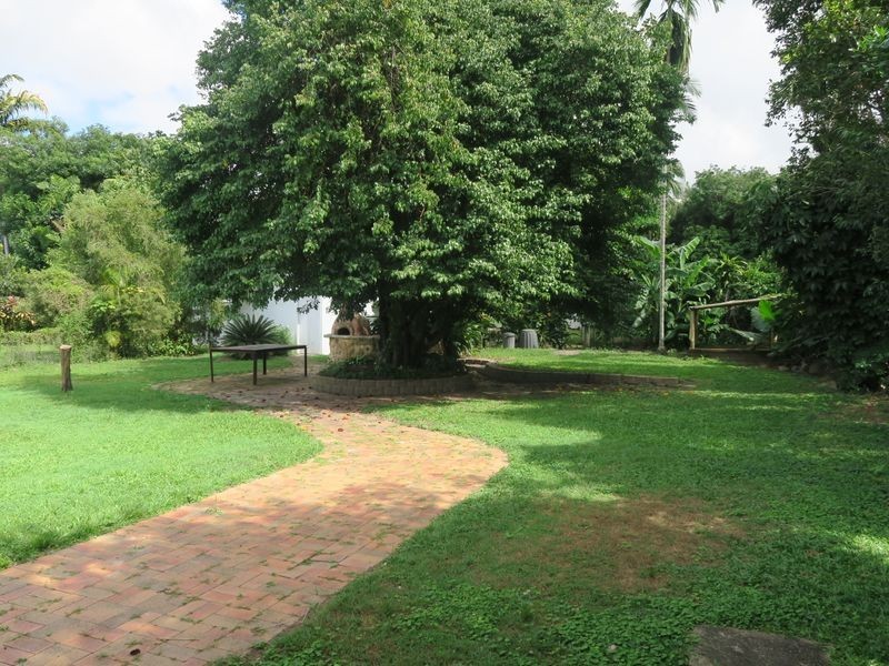 3 Compass Close, Edge Hill QLD 4870