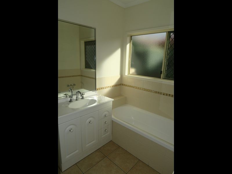 1 Alpinia Terrace, Mount Sheridan QLD 4868