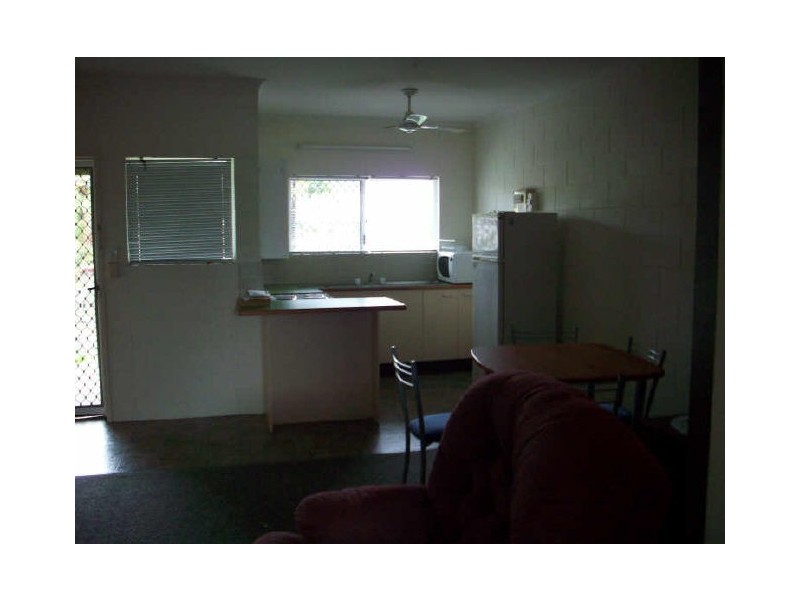 6/9 Maytown Close, Manoora QLD 4870