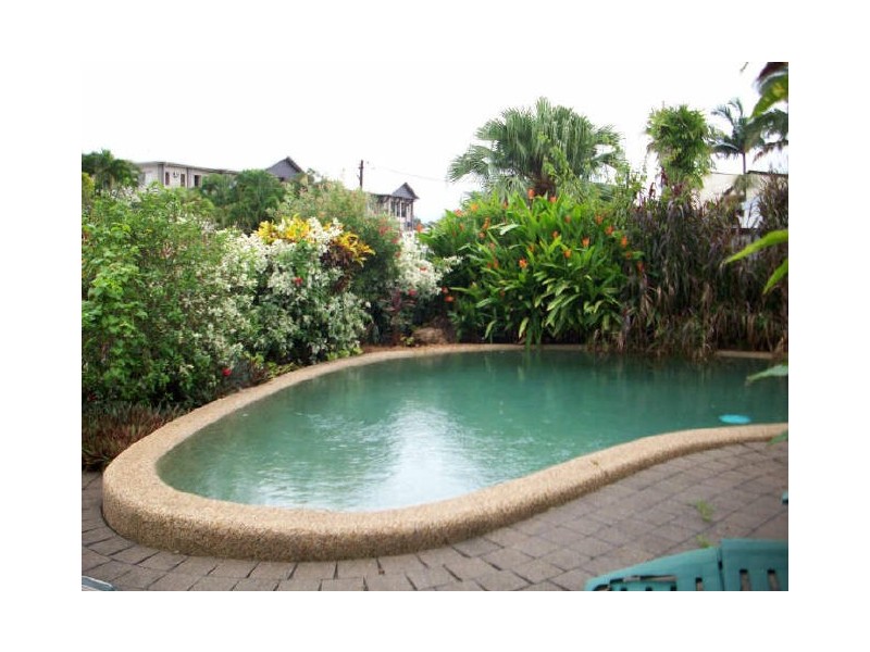 6/9 Maytown Close, Manoora QLD 4870