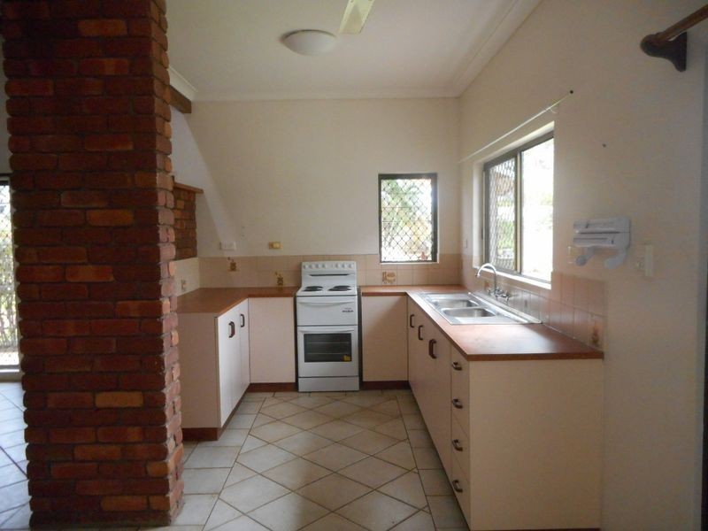 3 Leanne Close, Woree QLD 4868