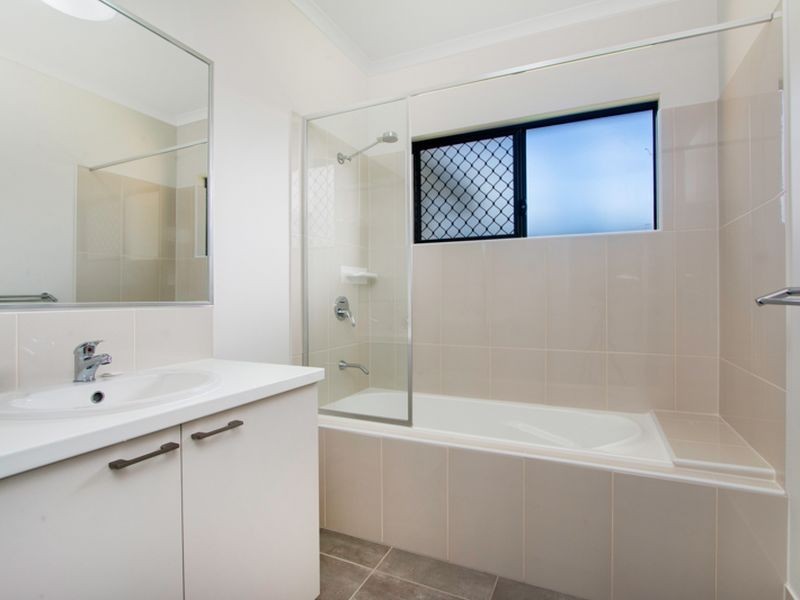 1/50 McEachan Street, Edmonton QLD 4869
