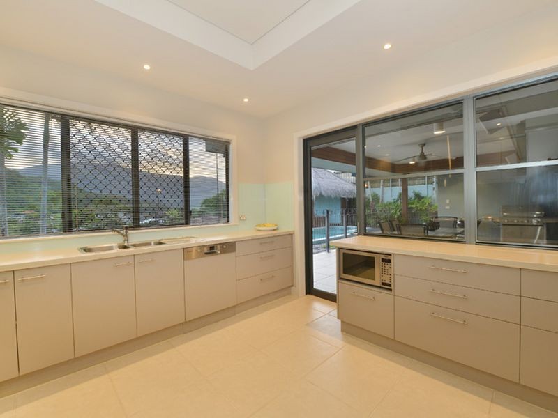19 East ParkRidge Drive, Brinsmead QLD 4870