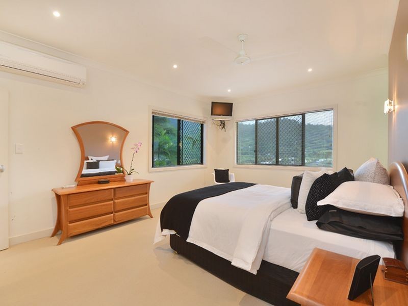 19 East ParkRidge Drive, Brinsmead QLD 4870