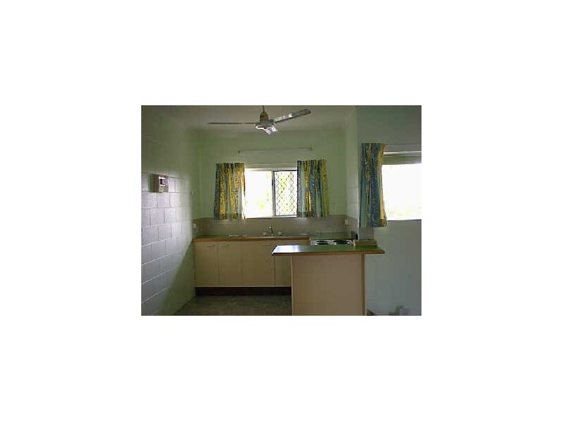 Manoora QLD 4870