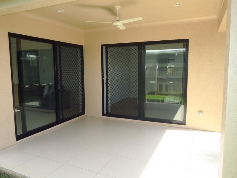 30 Carter Close, Smithfield QLD 4878