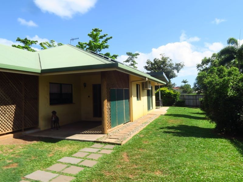 30 Village Terrace, Redlynch QLD 4870