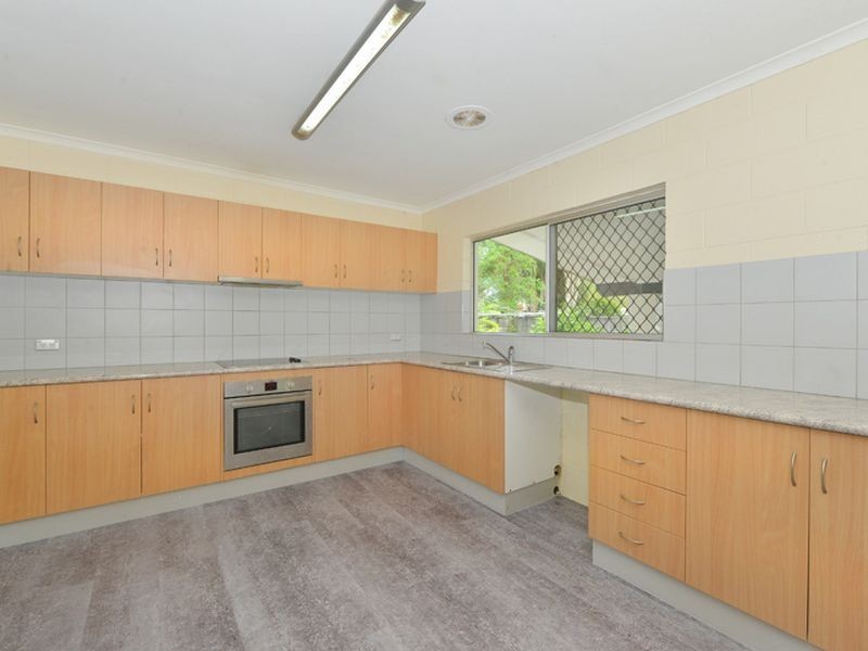 20 Conlan Close, Manoora QLD 4870