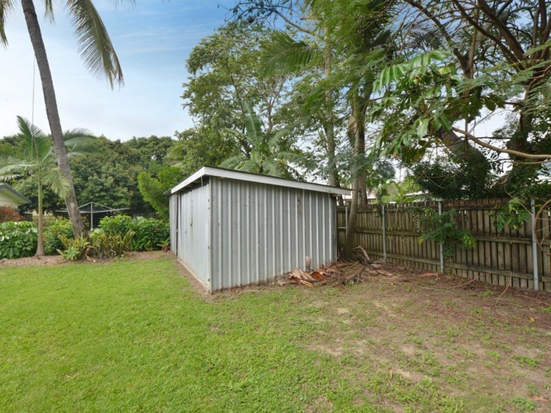 20 Conlan Close, Manoora QLD 4870