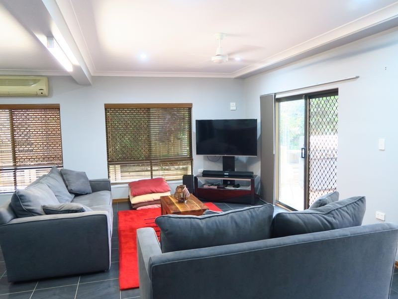 170 Harvey Road, Redlynch QLD 4870
