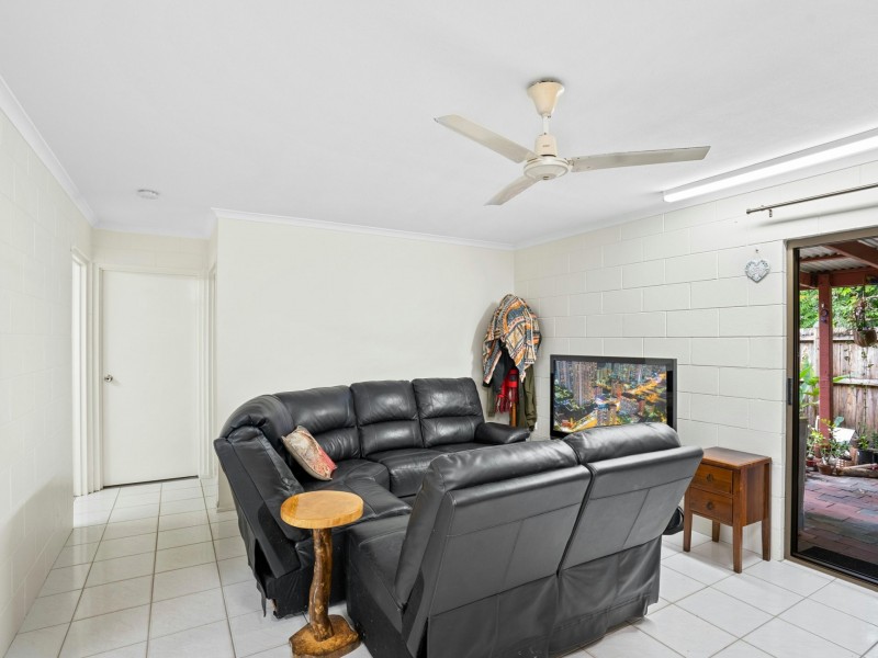 13/64 Pease Street, Manoora QLD 4870