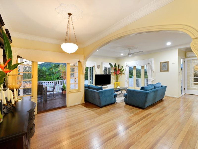 37 Hodel Street, Whitfield QLD 4870