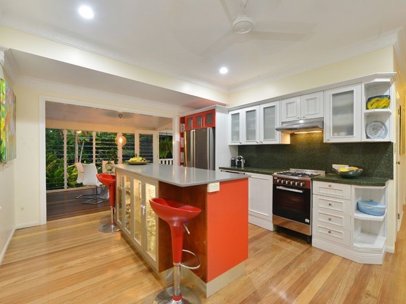 37 Hodel Street, Whitfield QLD 4870