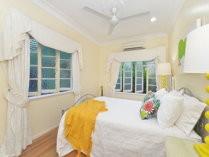 37 Hodel Street, Whitfield QLD 4870