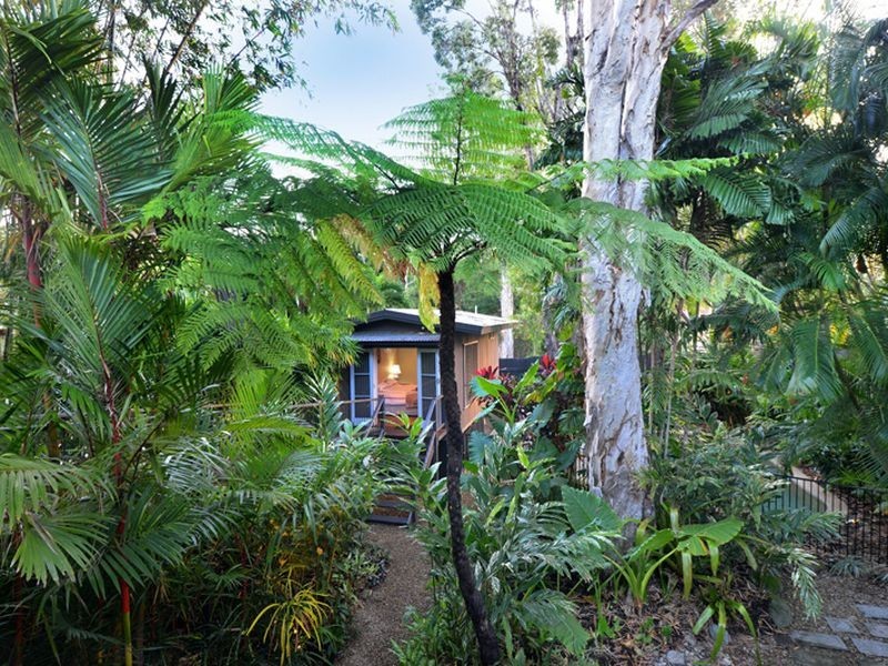 41 Marshall Street, Machans Beach QLD 4878