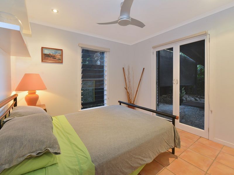 41 Marshall Street, Machans Beach QLD 4878