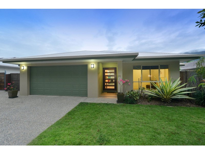 7 Sascha Close, Redlynch QLD 4870