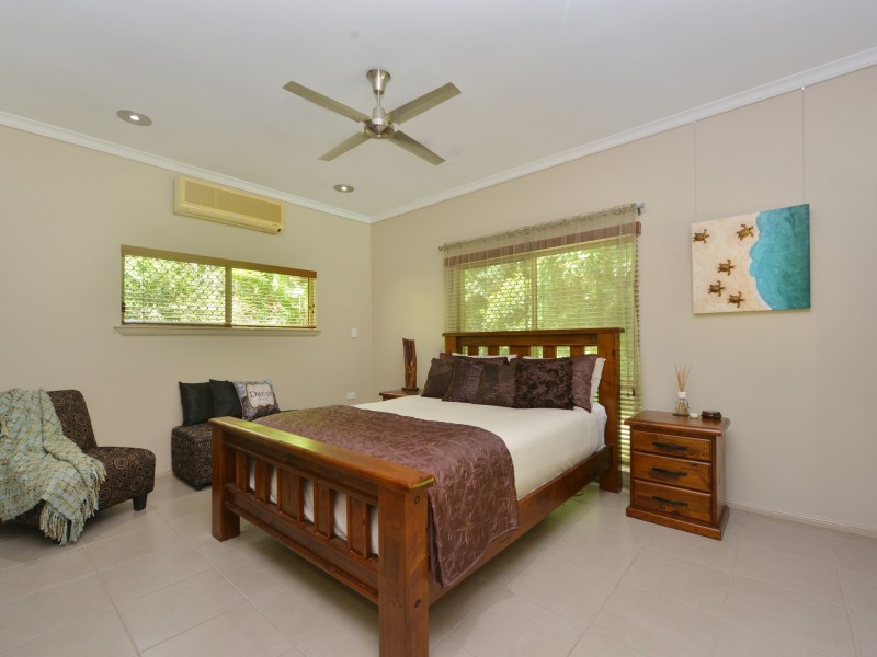 36 Gloucester Street, Whitfield QLD 4870