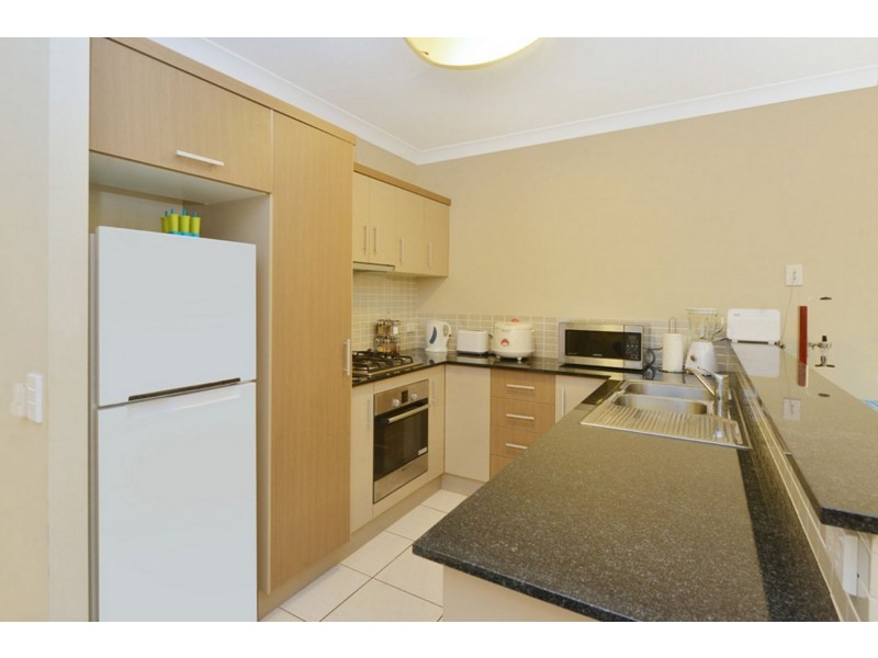 621/12-21 Gregory Street, Westcourt QLD 4870