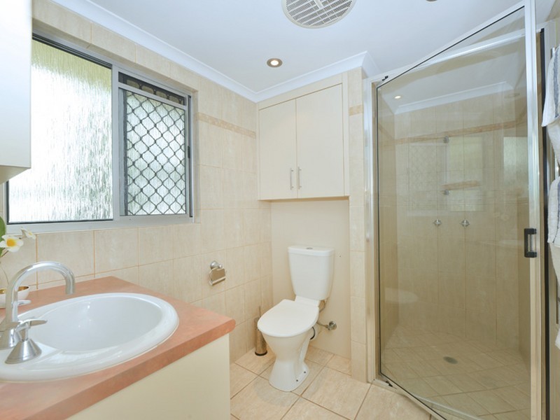 Unit 5/347 Lake Street, Cairns North QLD 4870