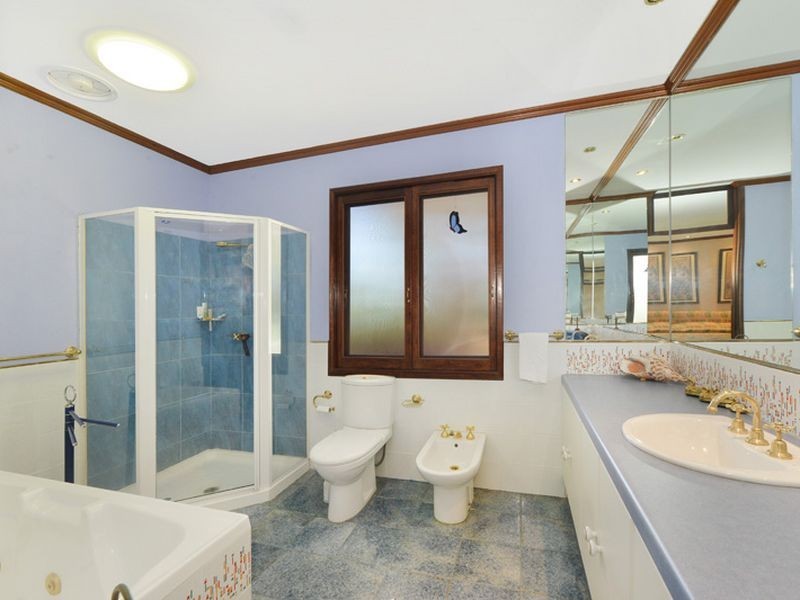 13 Bolton Street, Whitfield QLD 4870