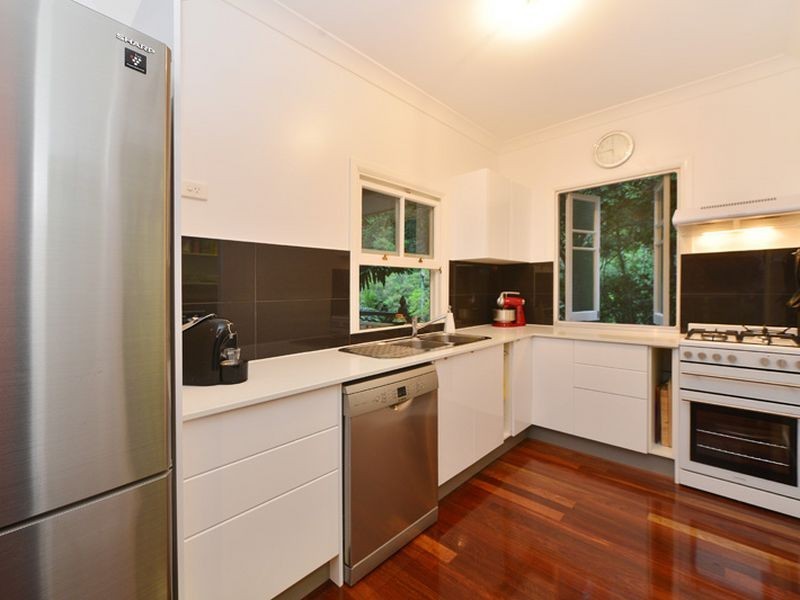 29-31 Cascades Drive, Redlynch QLD 4870