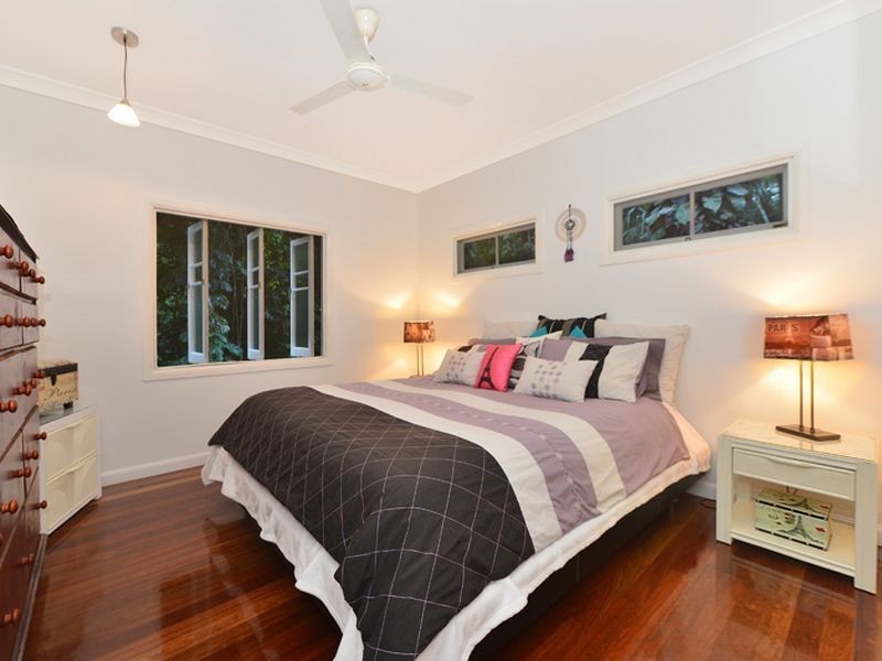 29-31 Cascades Drive, Redlynch QLD 4870