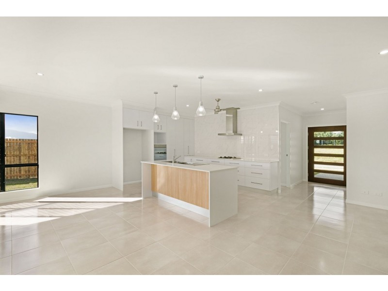 18 Goessling Street, Gordonvale QLD 4865