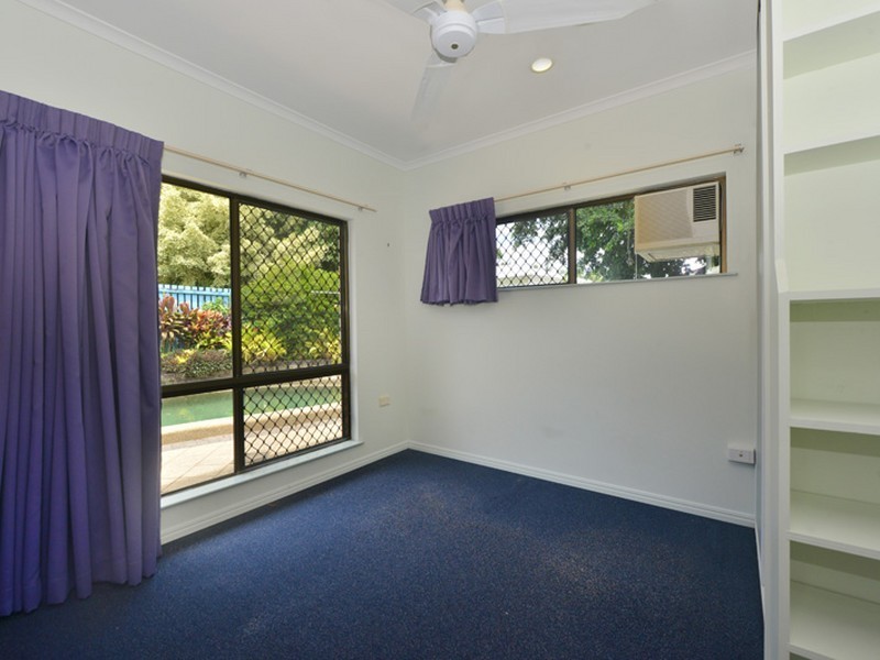 94 Petersen Street, Freshwater QLD 4870