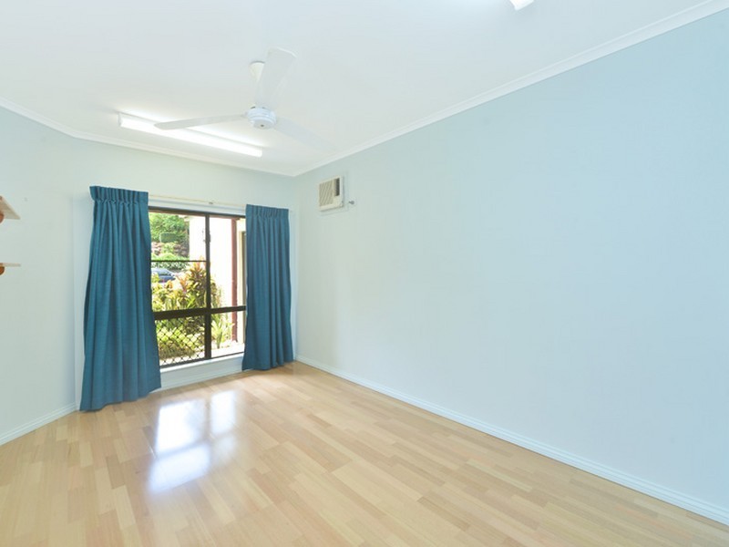 94 Petersen Street, Freshwater QLD 4870