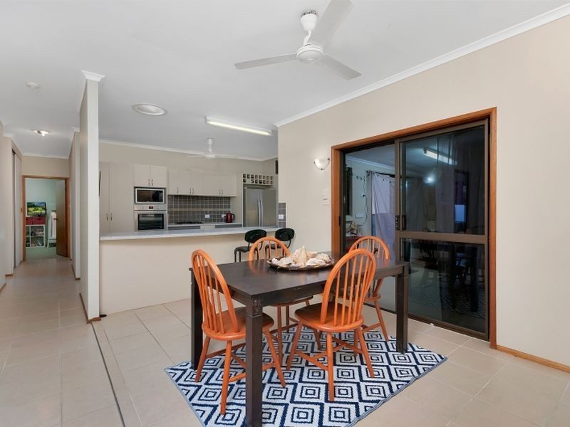 22 Shannon Drive, Woree QLD 4868