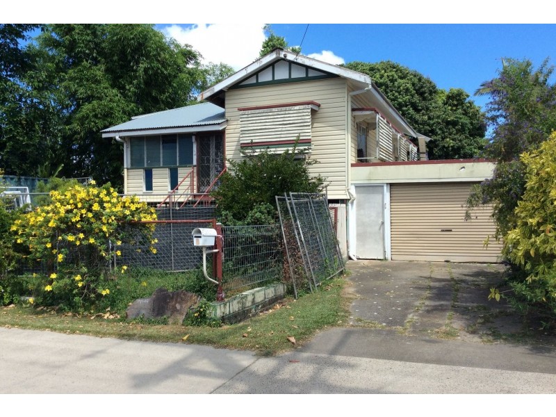 9 Moody Street, Manunda QLD 4870