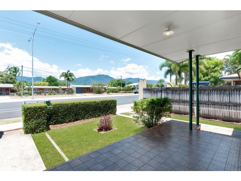268 Aumuller Street, Westcourt QLD 4870