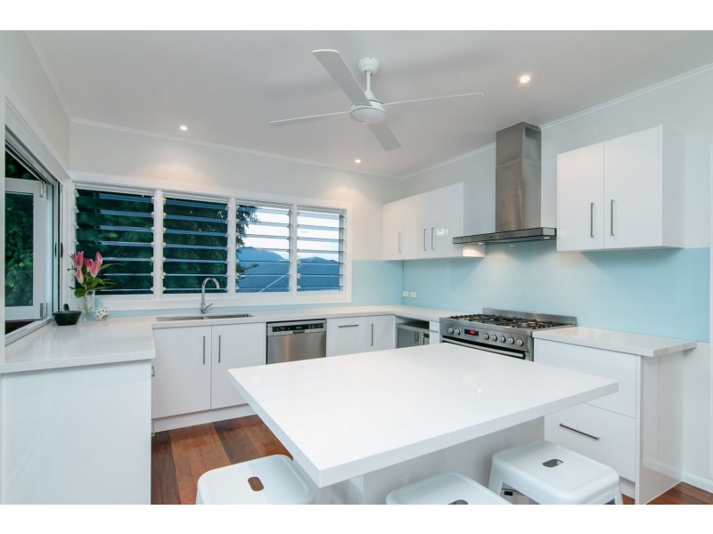 12 Down Street, Freshwater QLD 4870