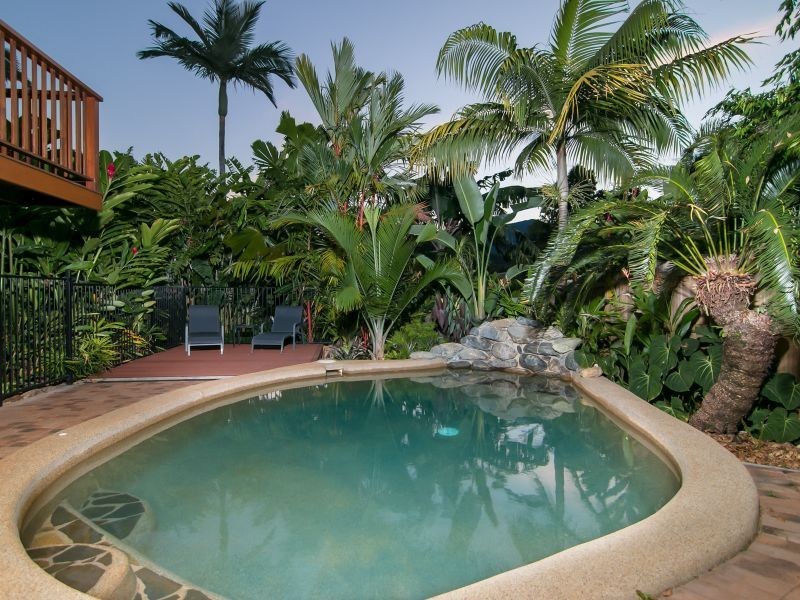 12 Down Street, Freshwater QLD 4870