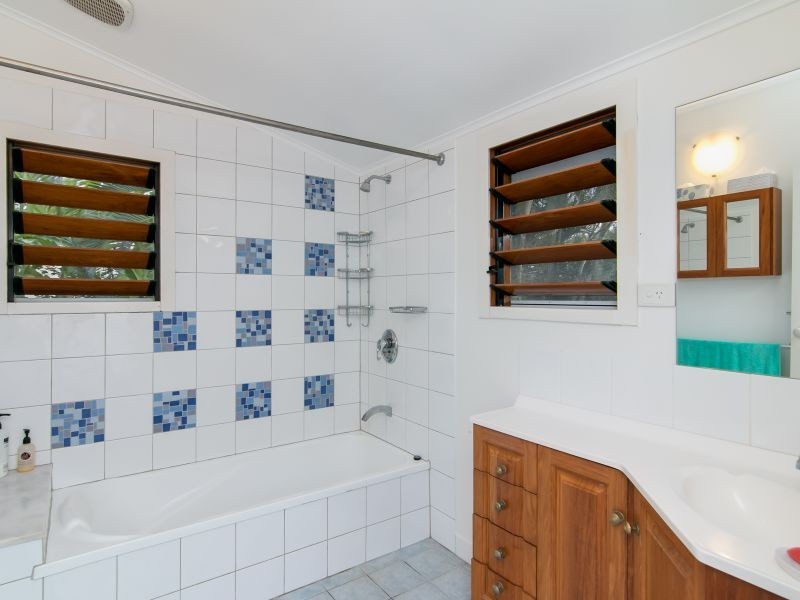 12 Down Street, Freshwater QLD 4870