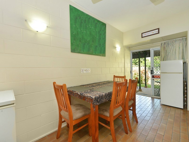 11/11 Pioneer Street, Manoora QLD 4870