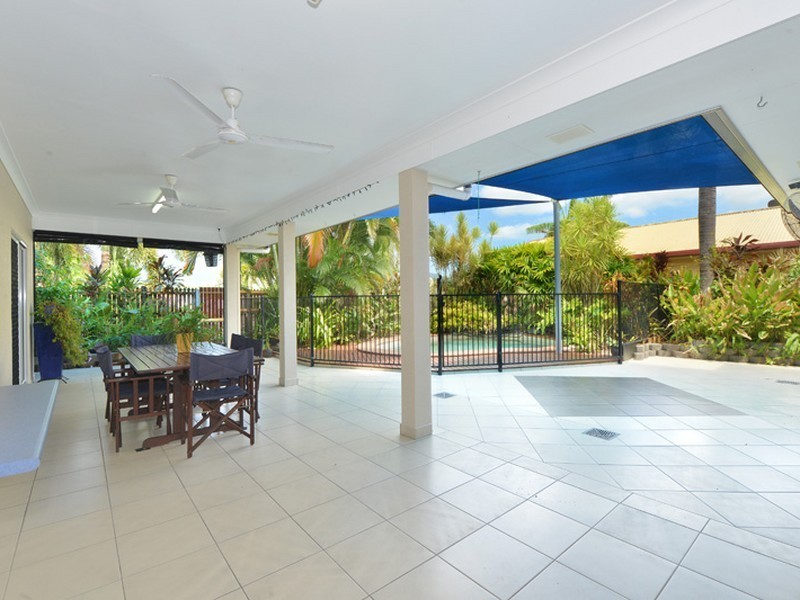 37 Wills Street, Brinsmead QLD 4870