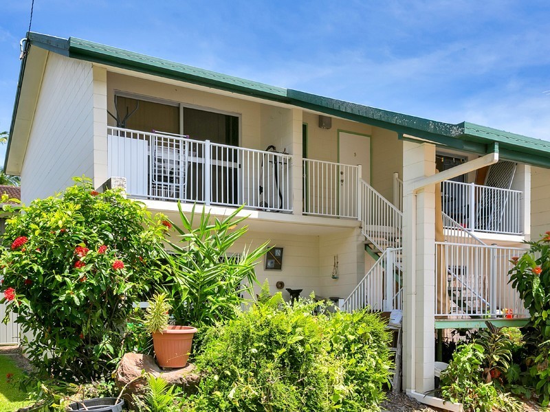 1/6 McPherson Close, Edge Hill QLD 4870