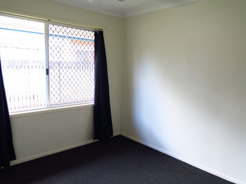 15 Kamala Street, Redlynch QLD 4870